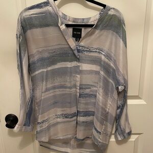 Nic+Zoe size S blouse. 75%silk and 25% Viscose